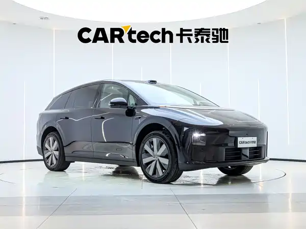 Li Auto i6 2025