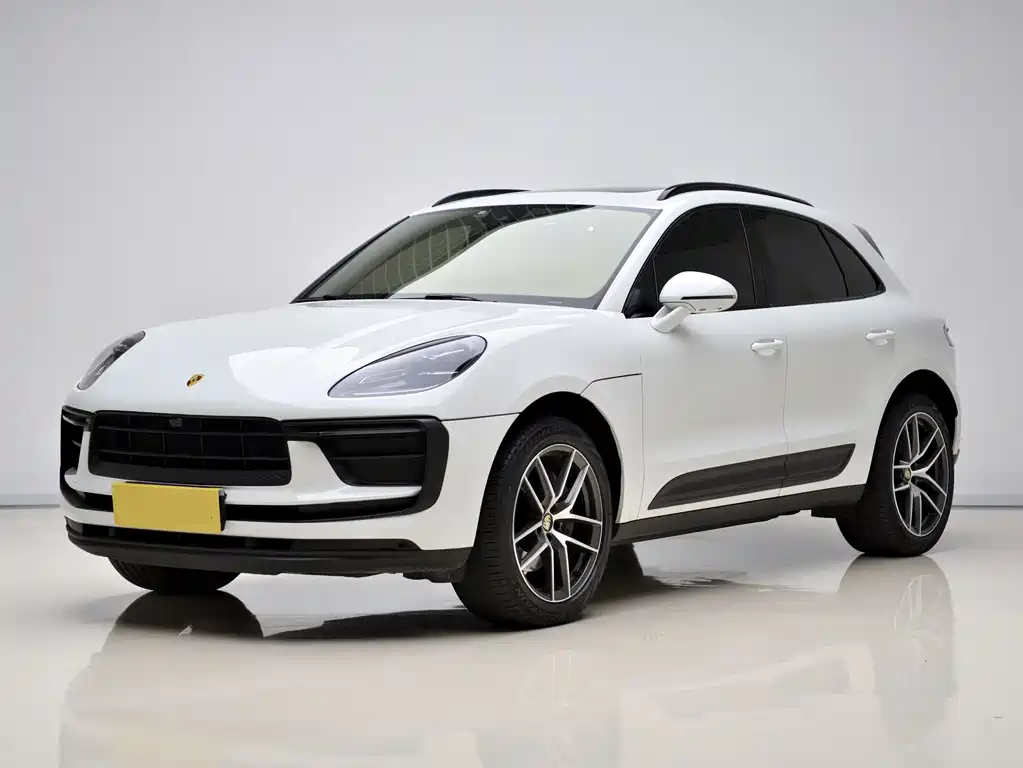Porsche Macan 2023 — фото 1