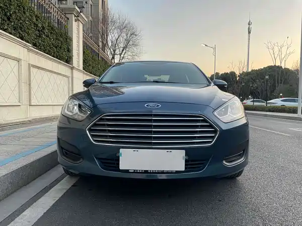 Ford Escort 2019