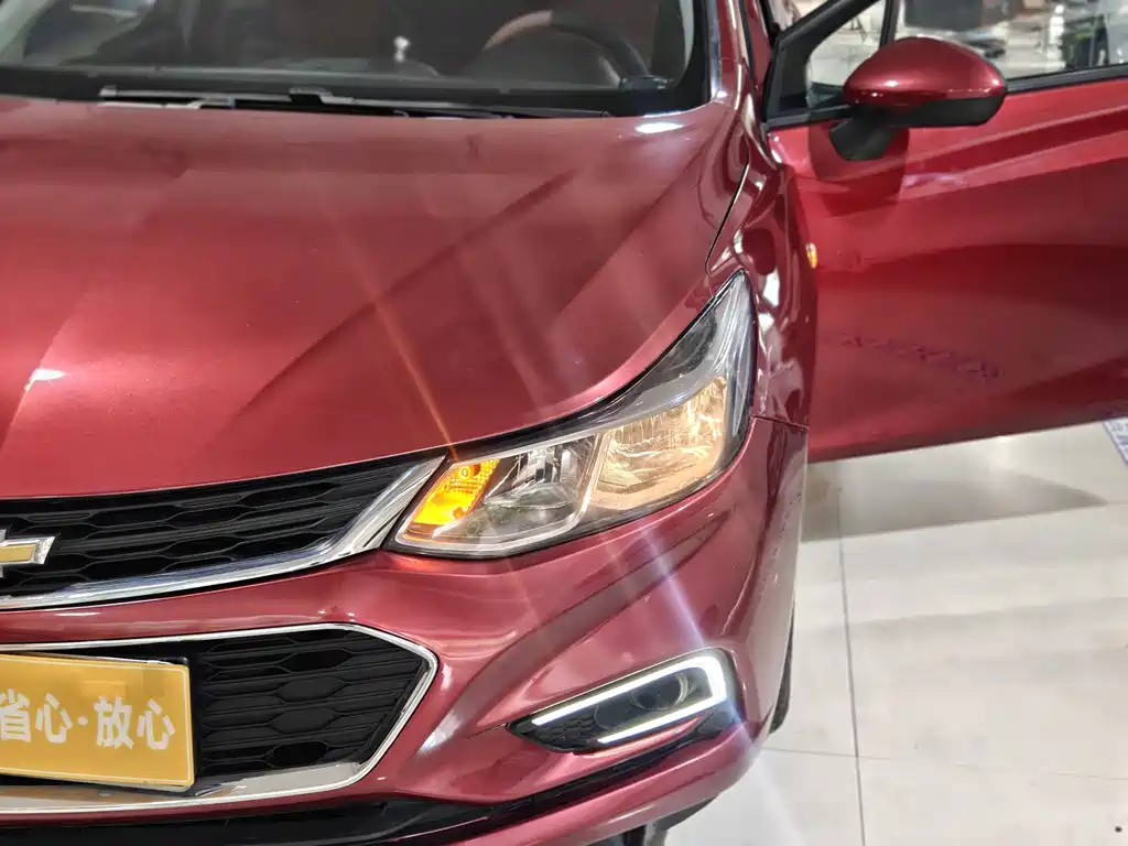 Chevrolet Cruze 2017 — фото 14