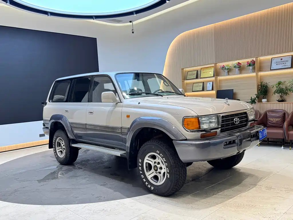 Toyota Land Cruiser 1994 — фото 3