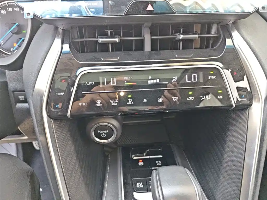 Toyota Harrier 2026 — фото 13