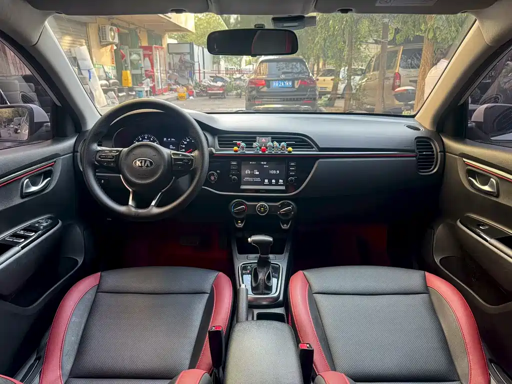 Kia KX CROSS 2018 — фото 4