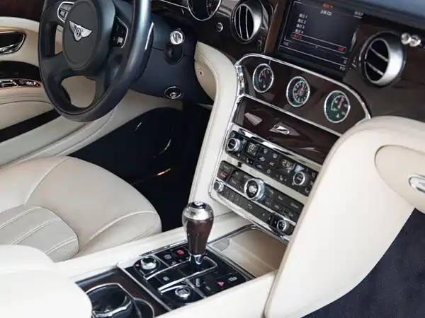 Bentley Mulsanne 2011