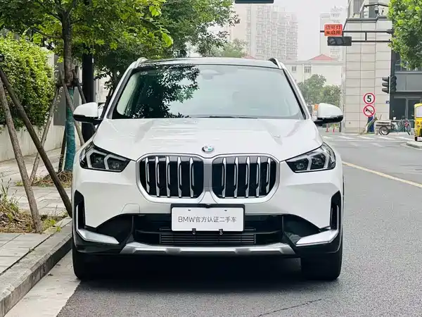 BMW X1 2025