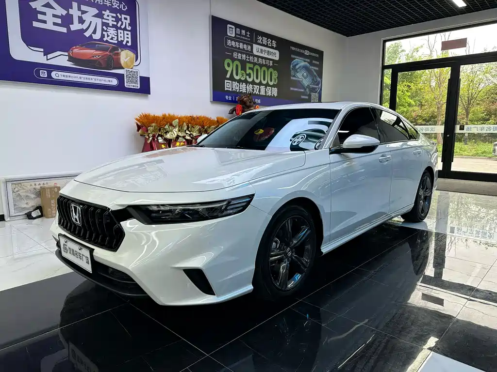 Honda Inspire 2024 — фото 1
