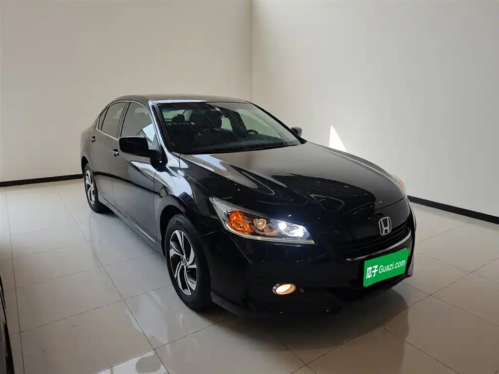 Honda Accord 2017 — фото 4
