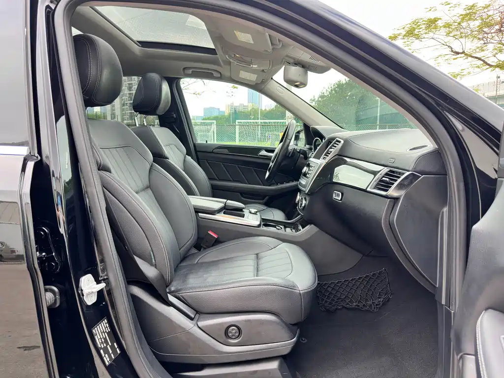 Mercedes-Benz GL-Class 2015 — фото 10