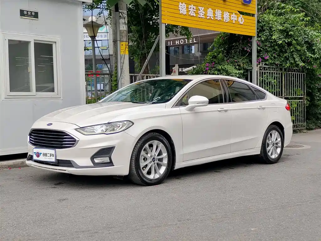 Ford Mondeo 2019 — фото 1