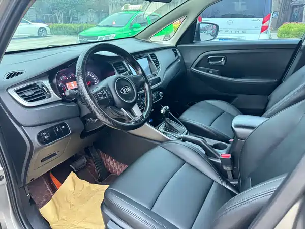 Kia Carens 2014