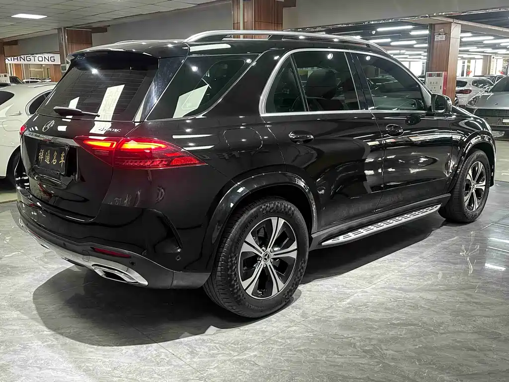 Mercedes-Benz GLE 2023 — фото 11