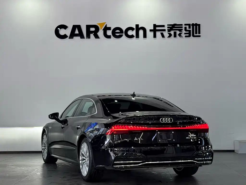 Audi A7L 2024 — фото 25