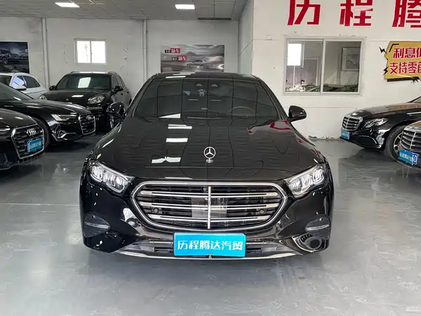 Mercedes-Benz E-Class 2025