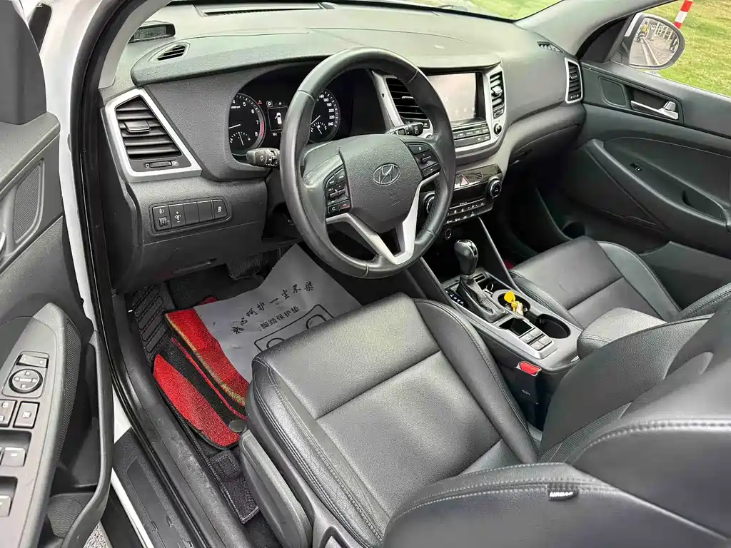 Hyundai Tucson 2018 — фото 4