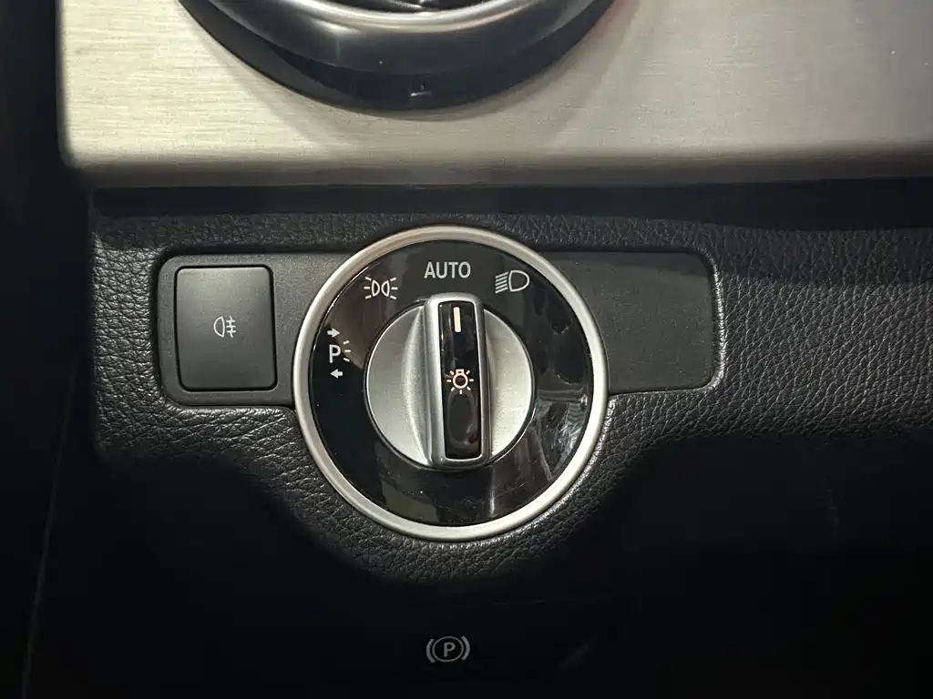 Mercedes-Benz GLK-Class 2013 — фото 16