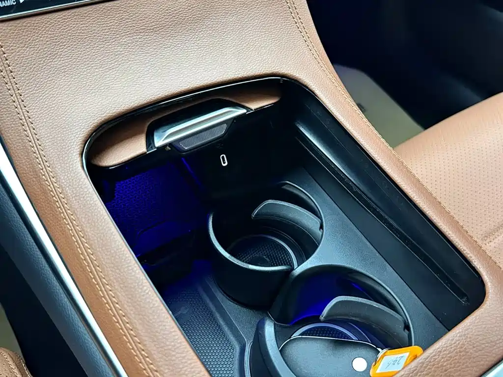 Mercedes-Benz GLC 2023 — фото 17