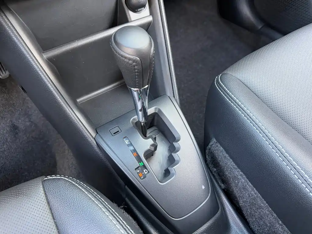 Toyota Yaris L 2018 — фото 17