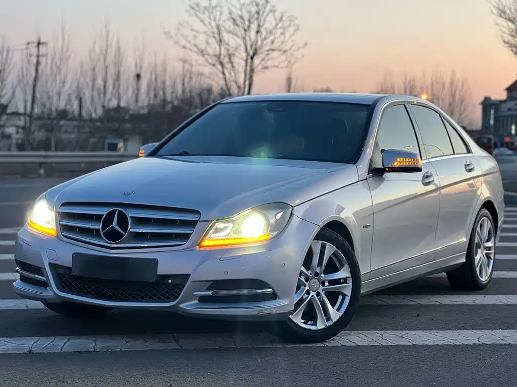 Mercedes-Benz C-Class 2013 — фото 16