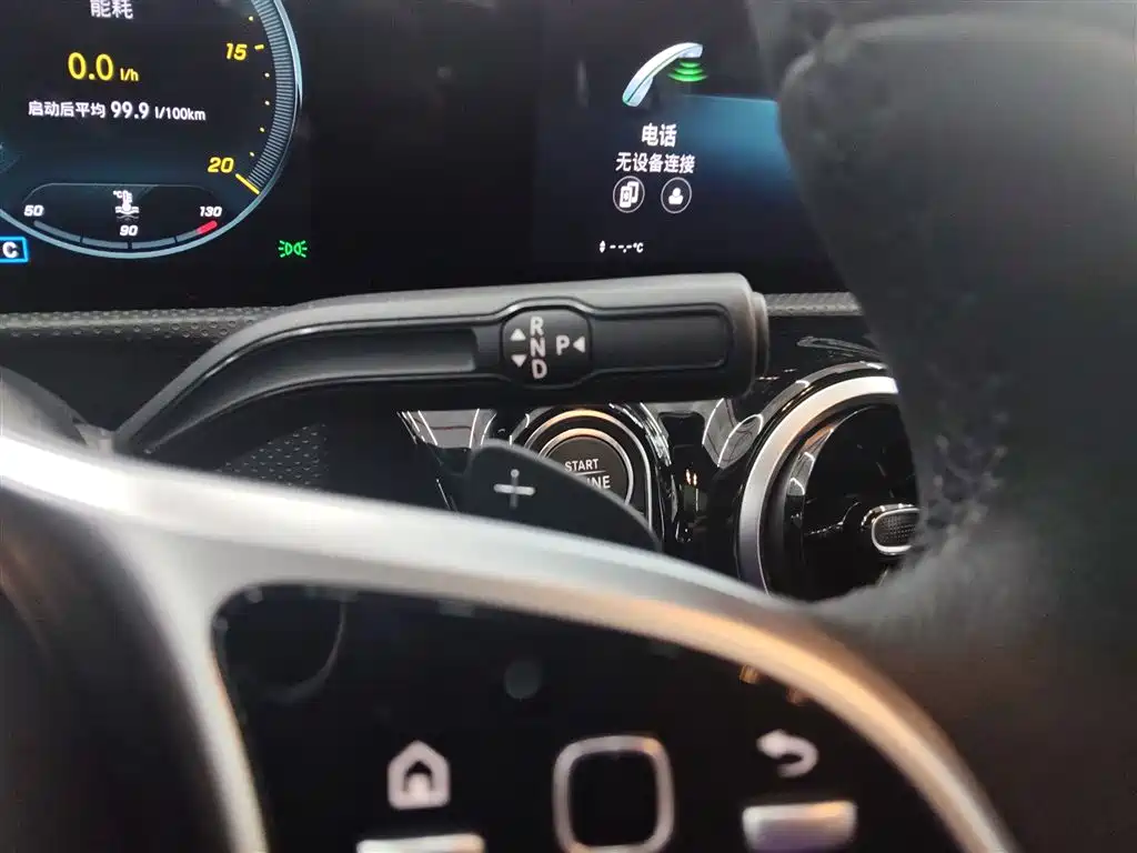 Mercedes-Benz A-Class 2022 — фото 10