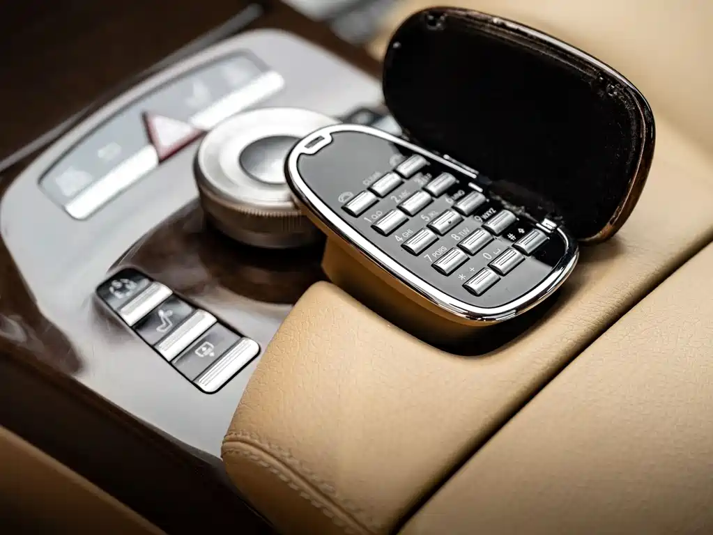 Mercedes-Benz S-Class 2011 — фото 8
