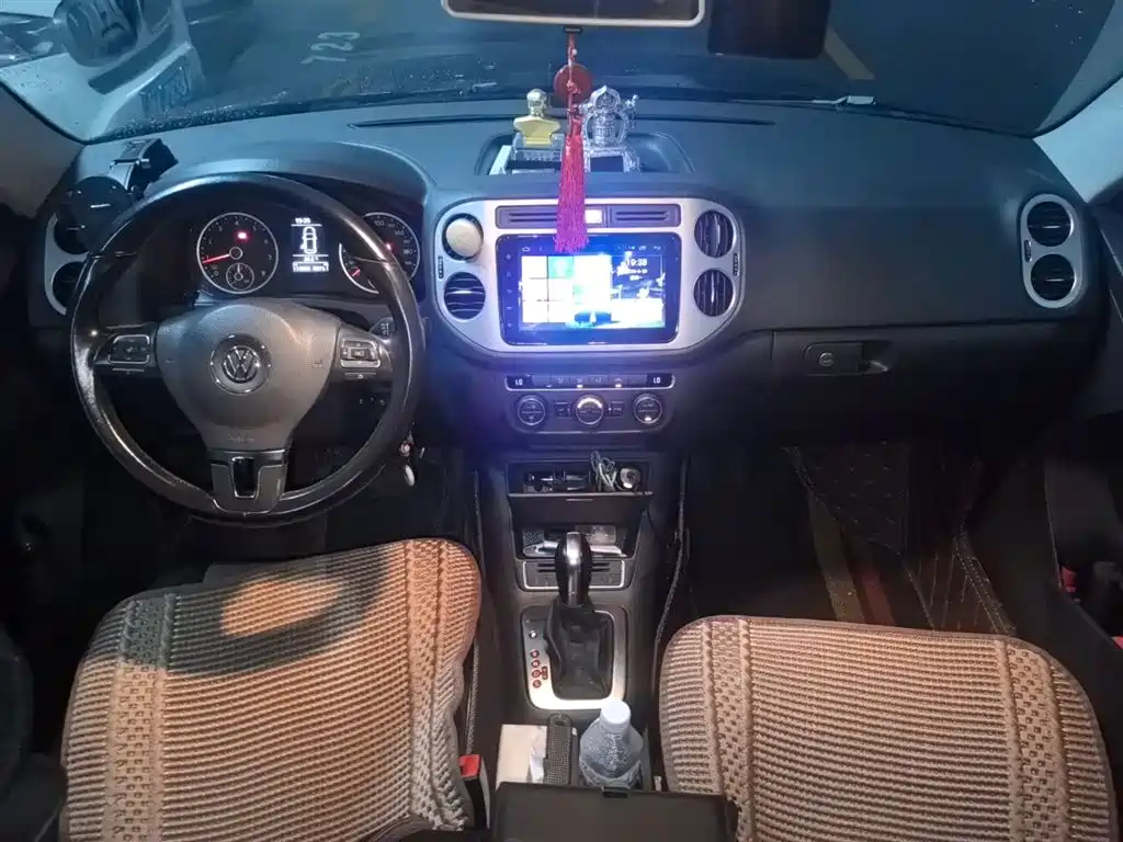 Volkswagen Tiguan 2015