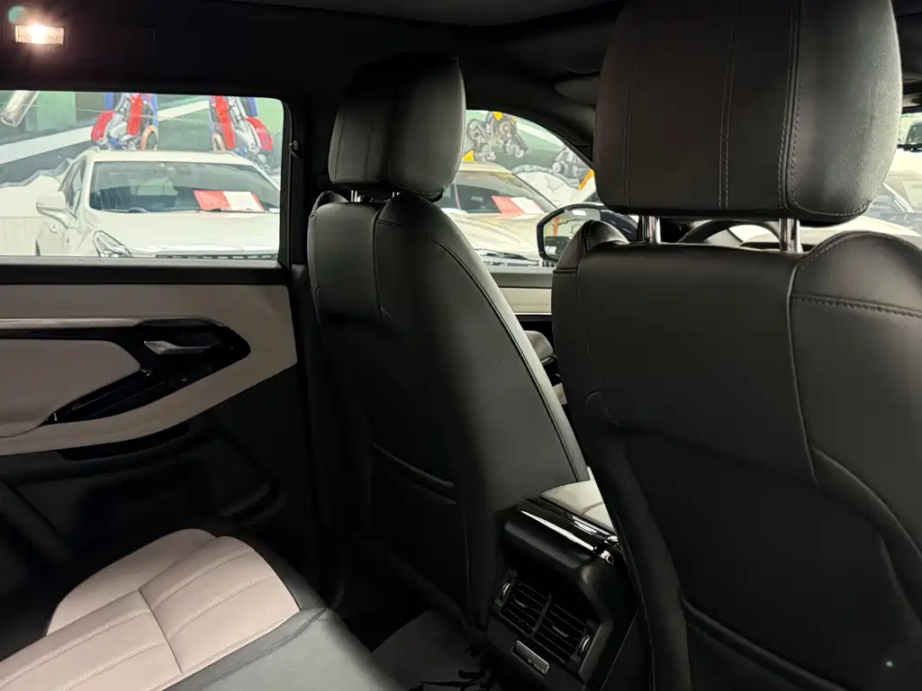 Land Rover Range Rover Evoque 2021 — фото 14