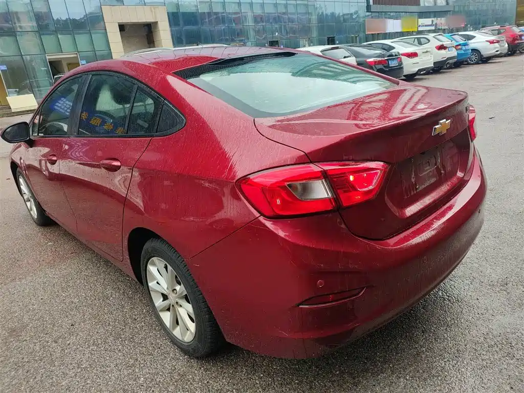Chevrolet Cruze 2017 — фото 23