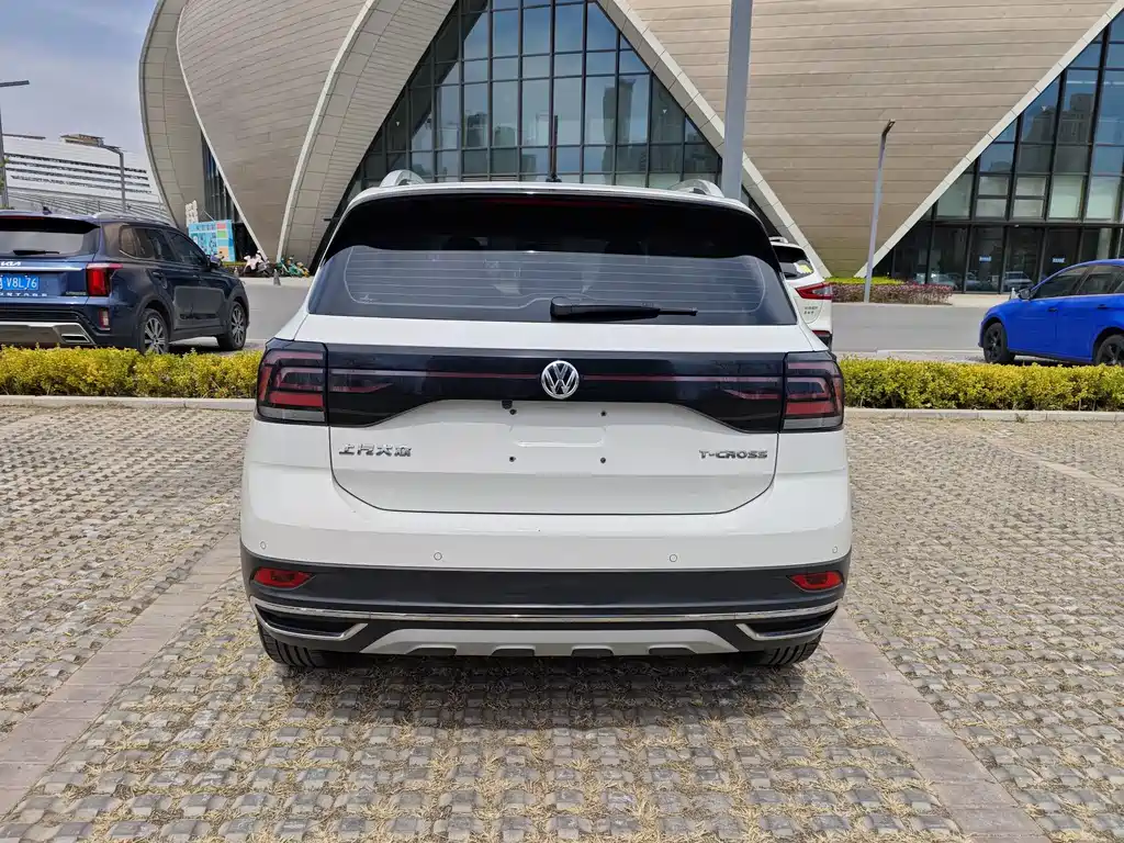 Volkswagen T-Cross 2019 — фото 15