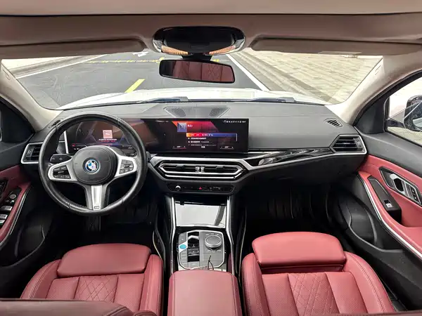 BMW i3 2023
