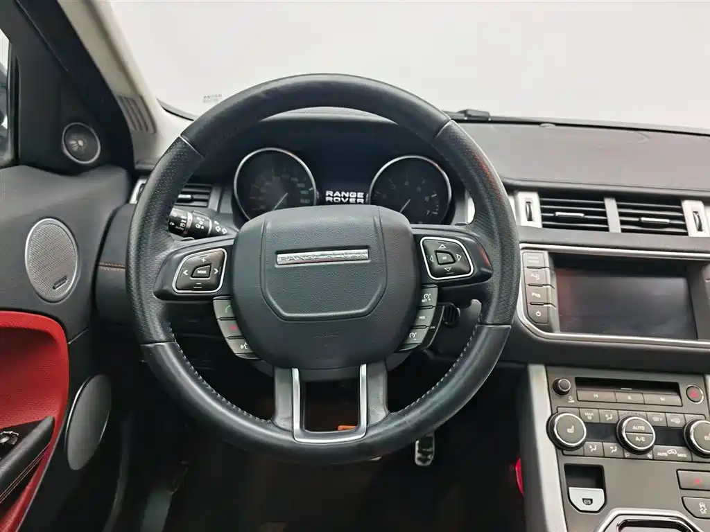 Land Rover Evoque 2014 — фото 11