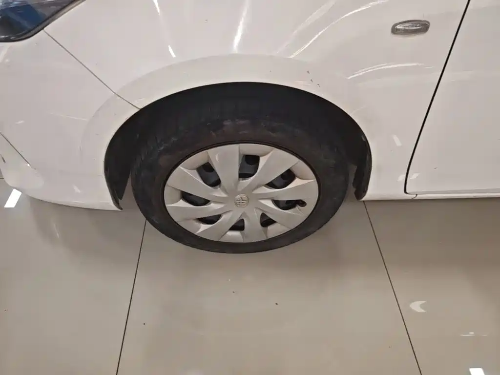 Toyota Vios FS 2019 — фото 23