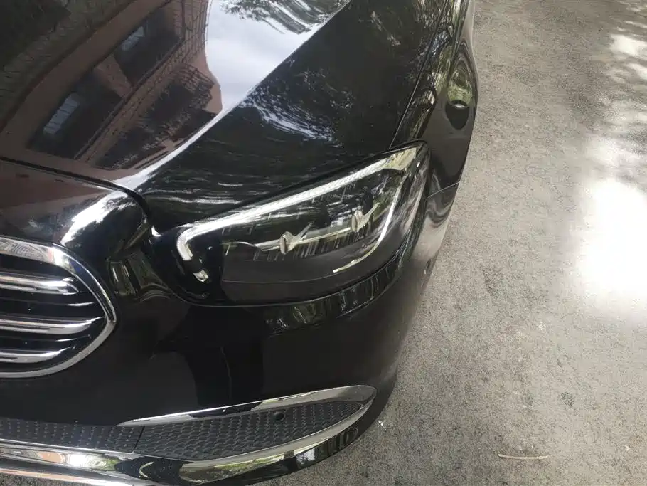 Mercedes-Benz E-Class 2023