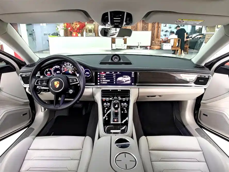 Porsche Panamera 2022 — фото 15