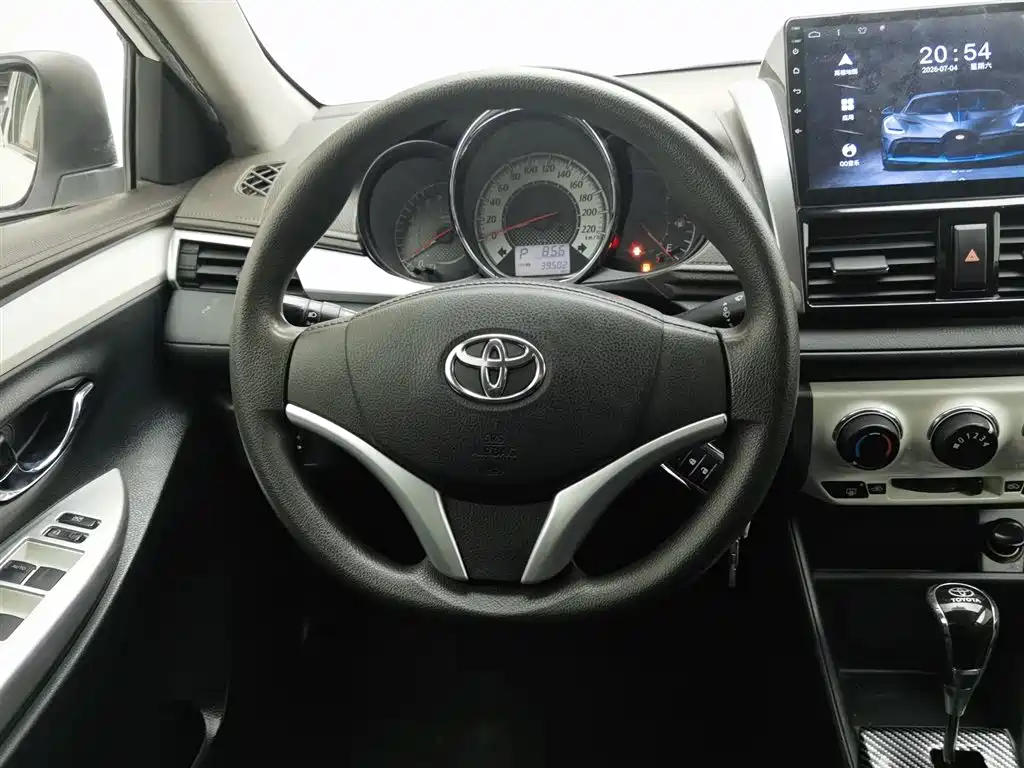 Toyota Vios 2016 — фото 11