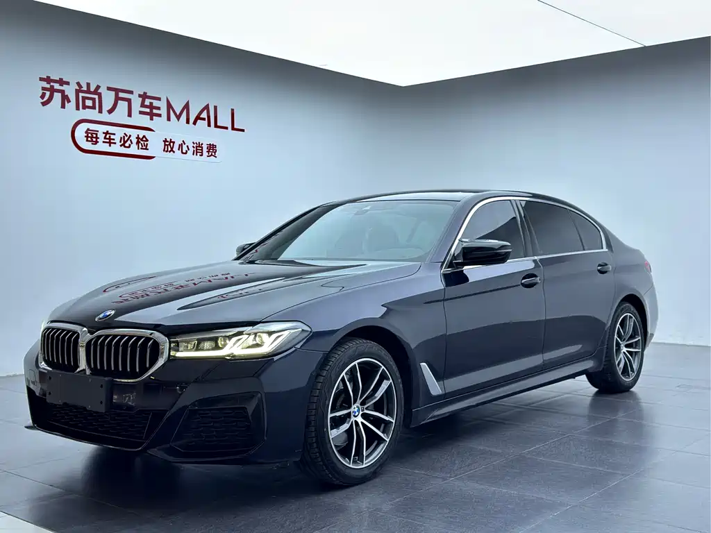 BMW 5 Series 2021 — фото 1