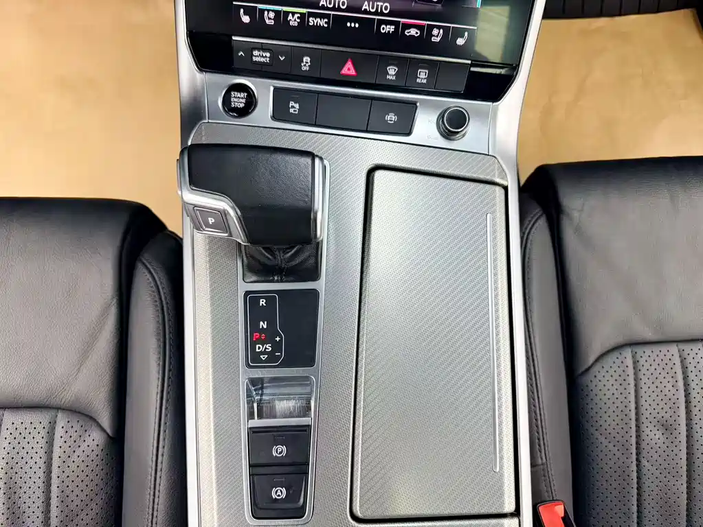Audi A6L 2021 — фото 19