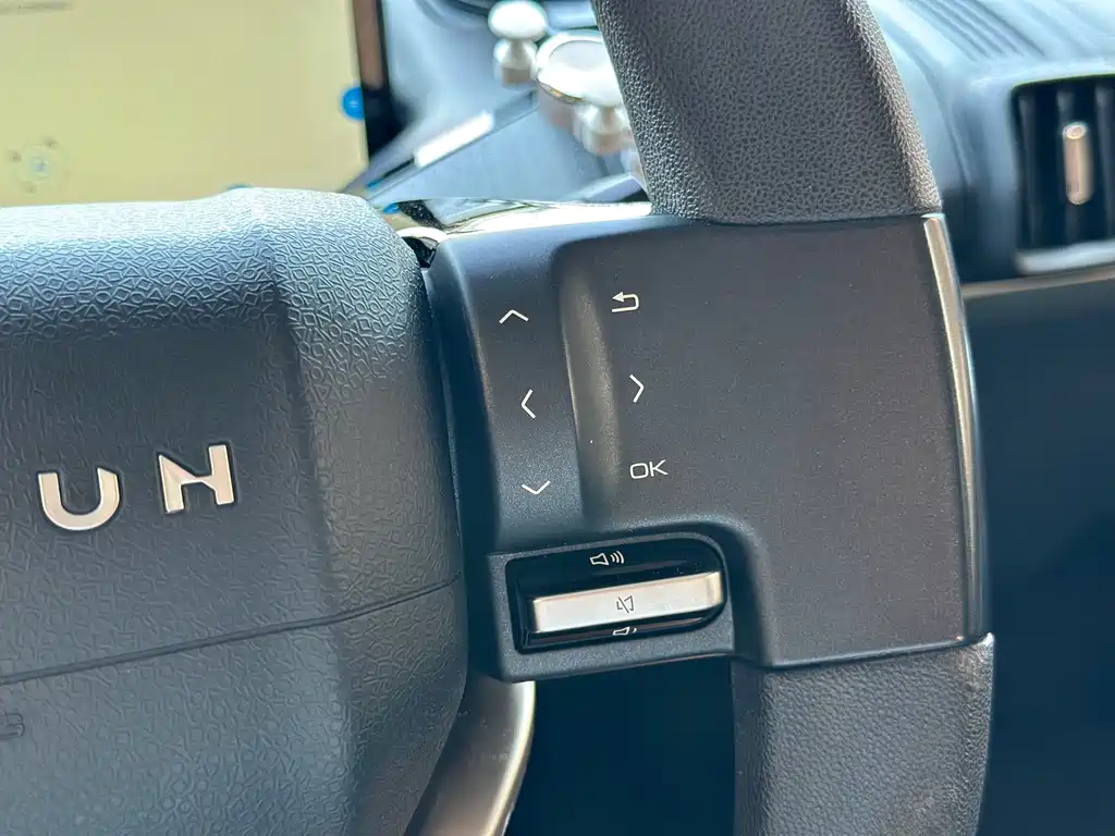 Baojun Kiwi EV 2022 — фото 16