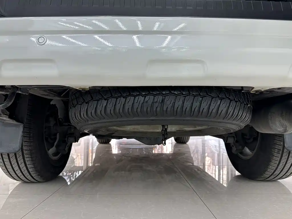 Toyota Prado 2017 — фото 29