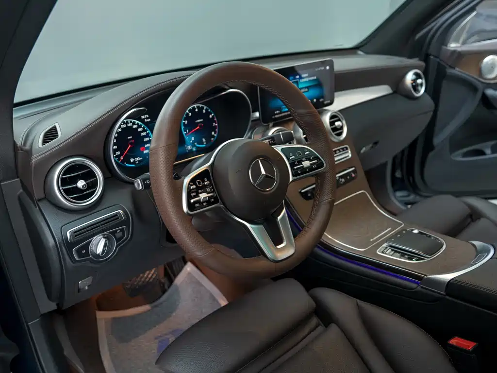 Mercedes-Benz GLC 2022 — фото 10