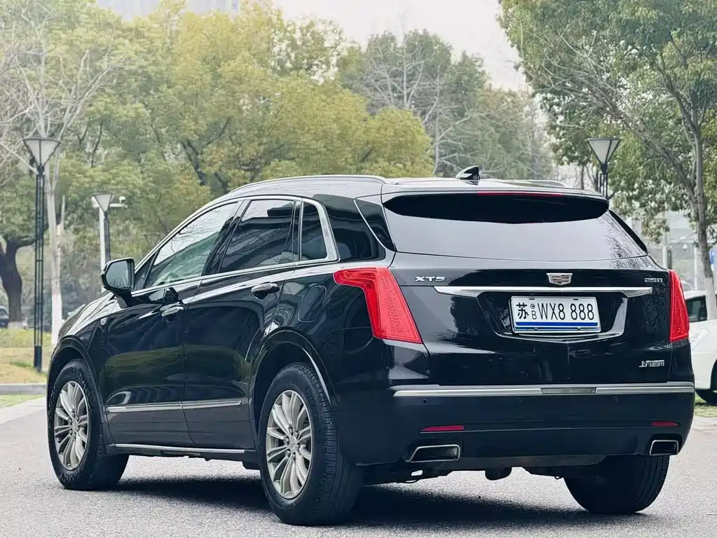 Cadillac XT5 2018 — фото 7