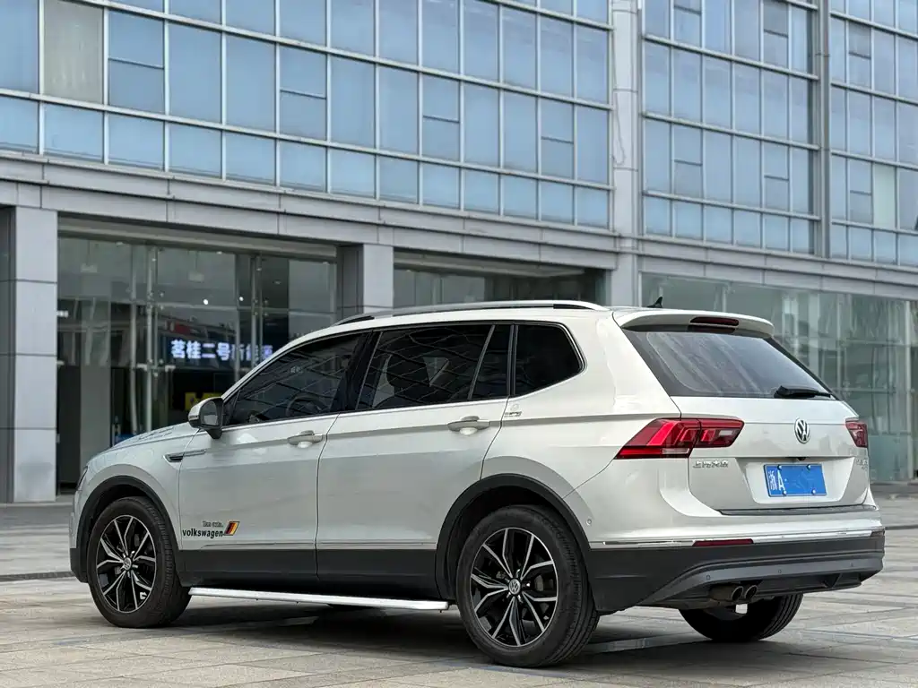 Volkswagen Tiguan L 2019 — фото 4