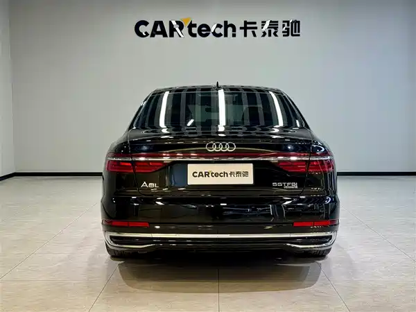 Audi A8 2022
