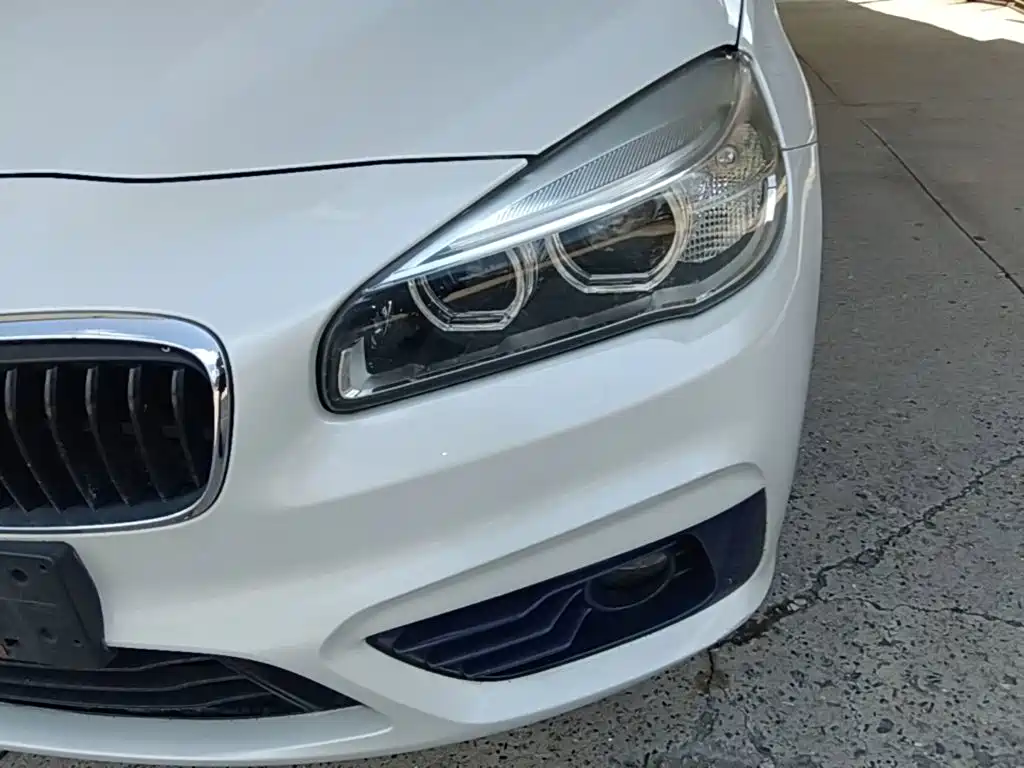 BMW 2 Series Station Wagon 2016 — фото 24