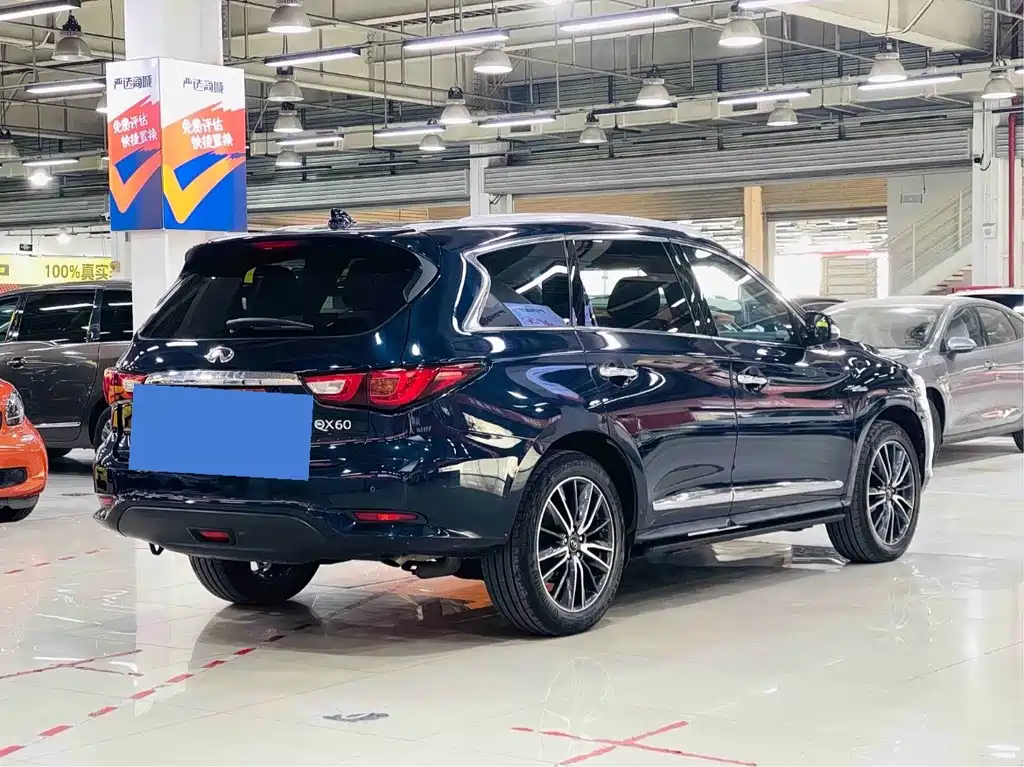 Infiniti QX60 2018 — фото 17