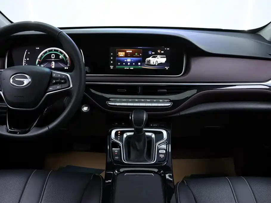 GAC Trumpchi M6 2025 — фото 27