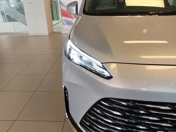 Buick GL8 New Energy 2025