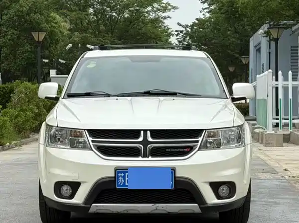 Dodge Coolwei 2013