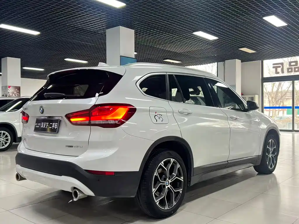 BMW X1 2020 — фото 6