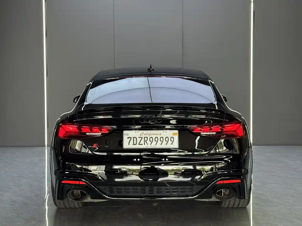 Audi RS 5 2022 — фото 9