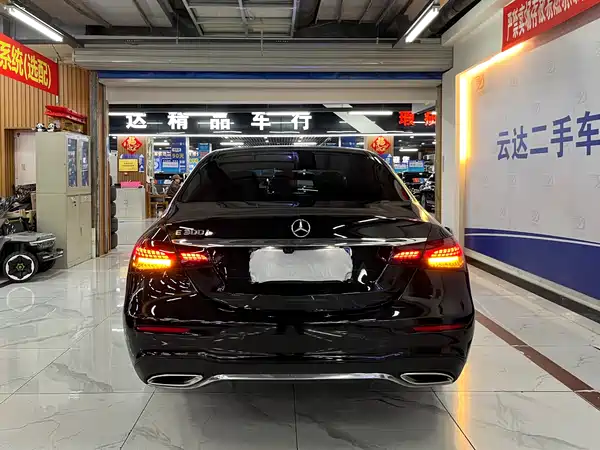Mercedes-Benz E-Class 2021